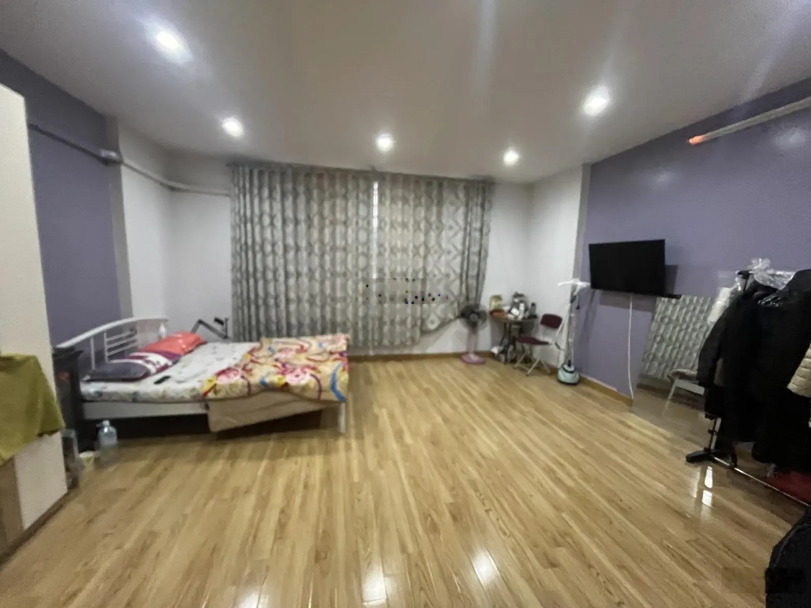 Bán nhà phân lô Nguyễn Văn Linh cạnh Aeon Mall Vĩnh Tuy ô tô tránh ở sướng, nhà đẹp như mới
