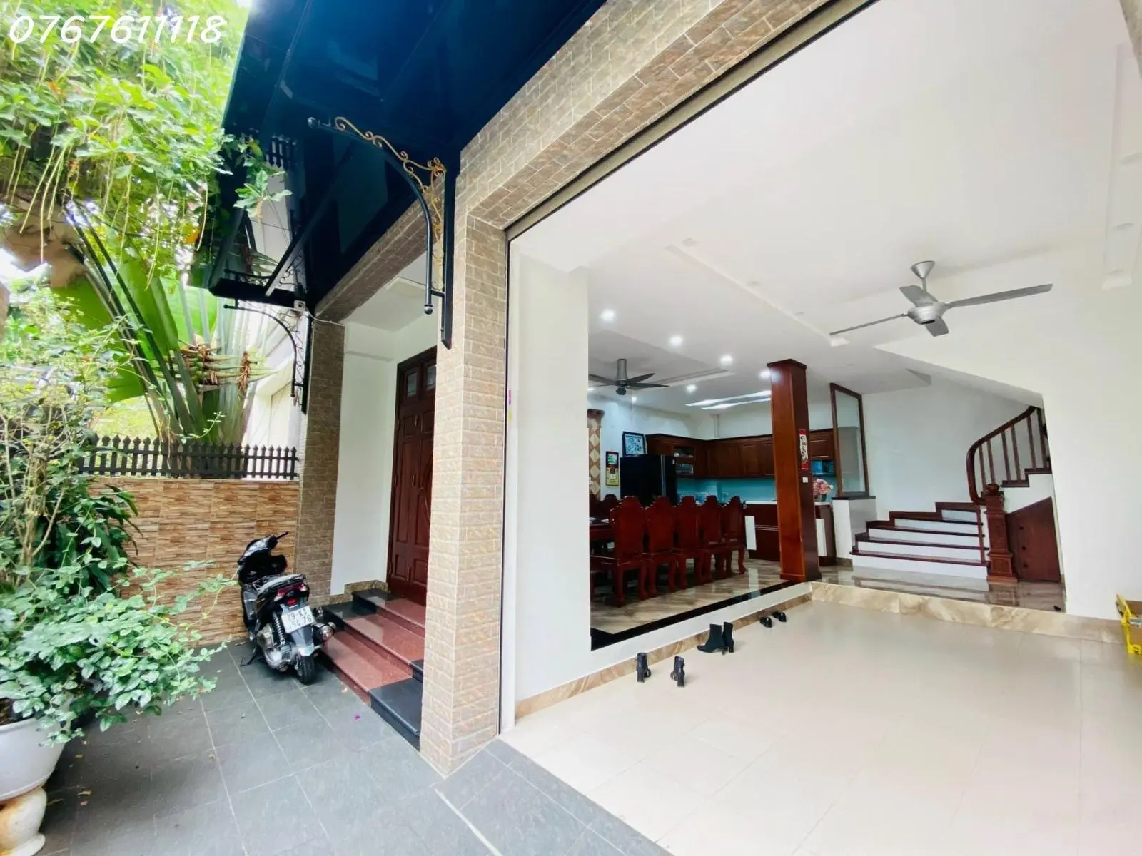 Bán nhà liền kề Thạch Bàn,view công viên, ô tô tránh,vỉa hè, 80m*4T,MT7m,12,5 tỷ