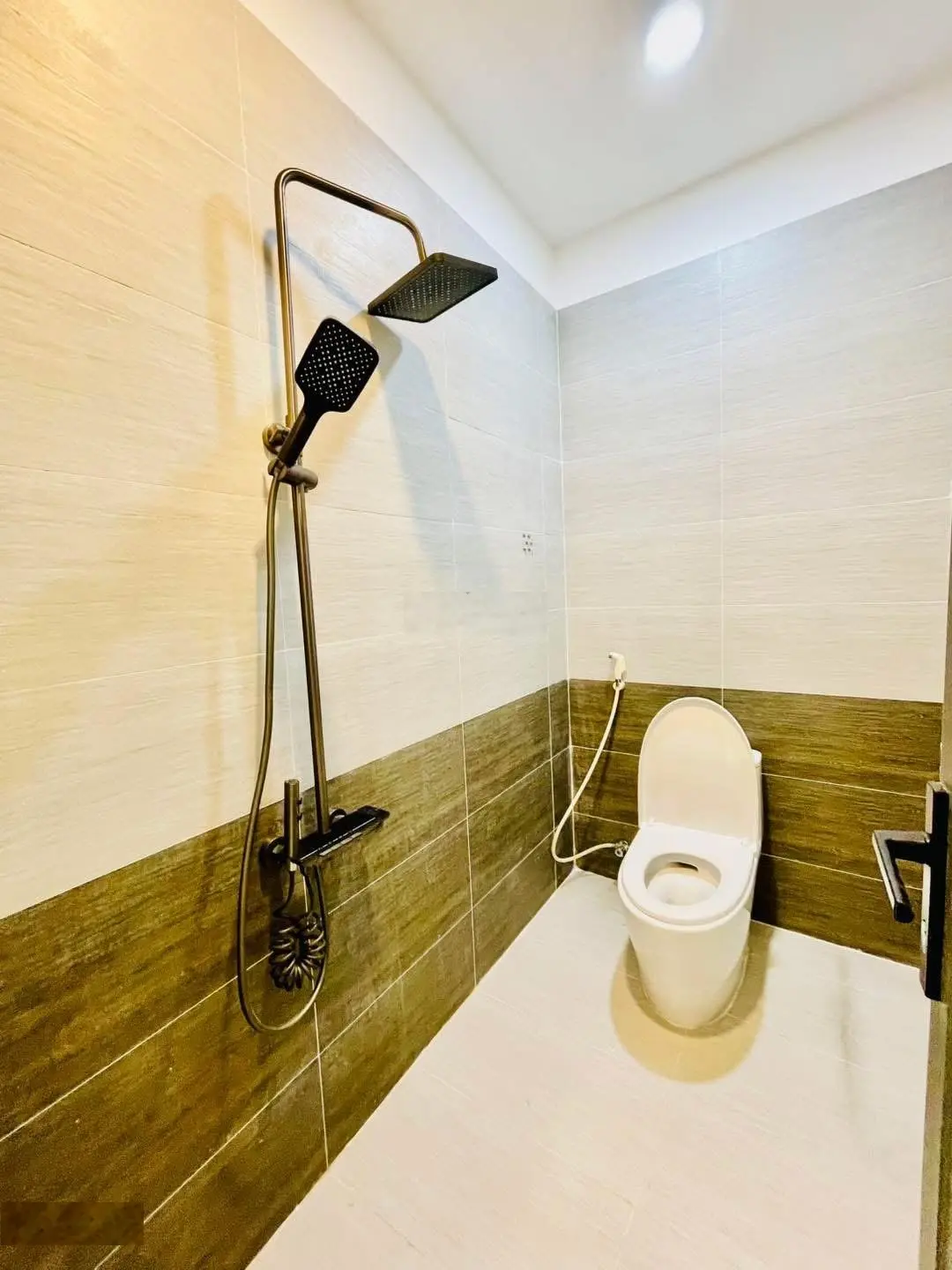 Còn sót cuối năm!! Nhà HXH Trần Văn Đang, P11, Quận 3. DT 39m2, Giá 2tỷ350, nhà đang trống, SHR