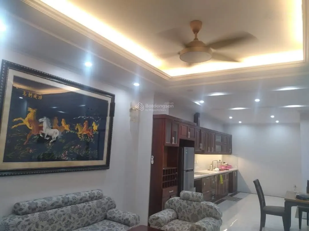 Cần bán lô liền kề 120m2, mặt tiền 6m, 4 tầng đẹp, khu nhà vườn, ĐT Việt Hưng, Long Biên, HN