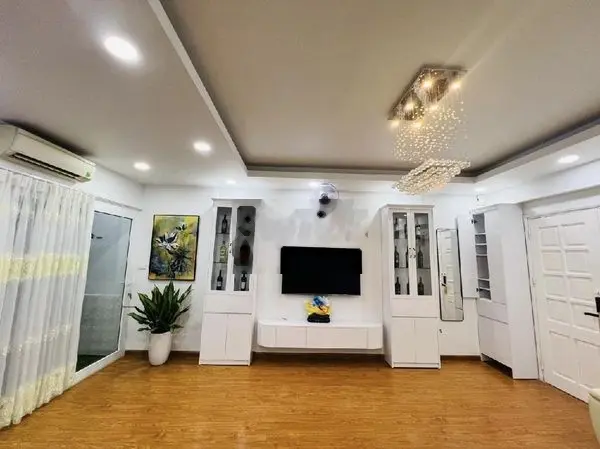 BÁN chung cư 137 Nguyễn Ngọc Vũ,78m, 4,4 tỷ. Sổ đỏ