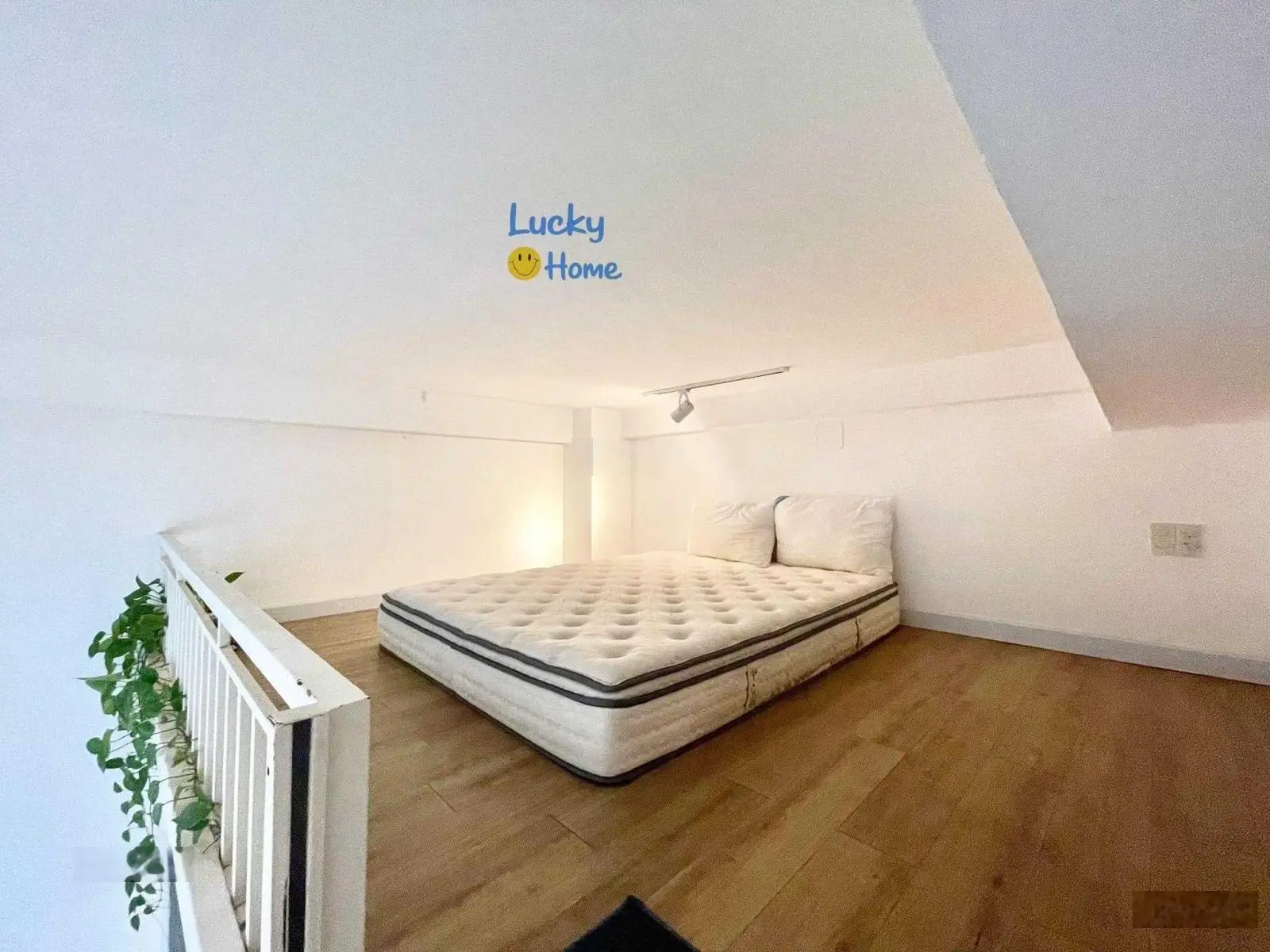 Bán 8 phòng CHDV thu nhập 58tr/ tháng Thảo Điền Q2, 4 lầu, view Landmark cực đẹp, thu nhập cực tốt