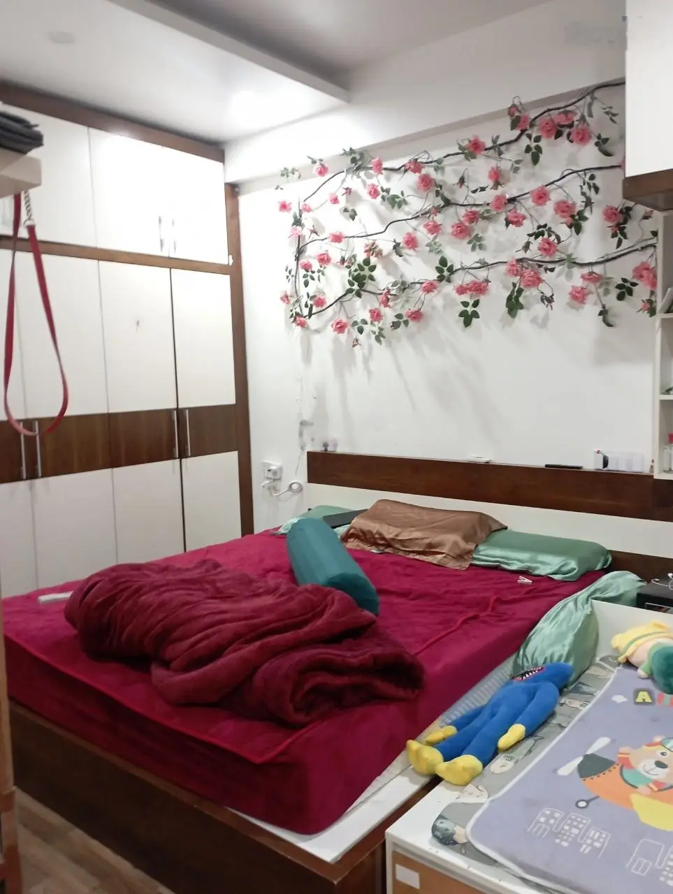 Bán căn hộ CT2-C14 Bắc Hà, 70m2 (thiết kế 2PN 2VS) cửa vào Tây, nội thất sẵn, nhà sẵn sổ và lôt xe