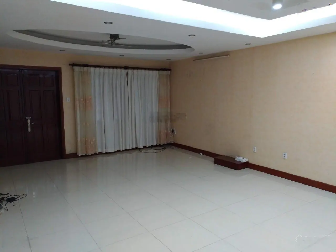 Bán nhà góc 2 MT Kỳ Đồng, P. 9, Quận 3. DT = 211m2. Giá chỉ: 69 tỷ(TL)