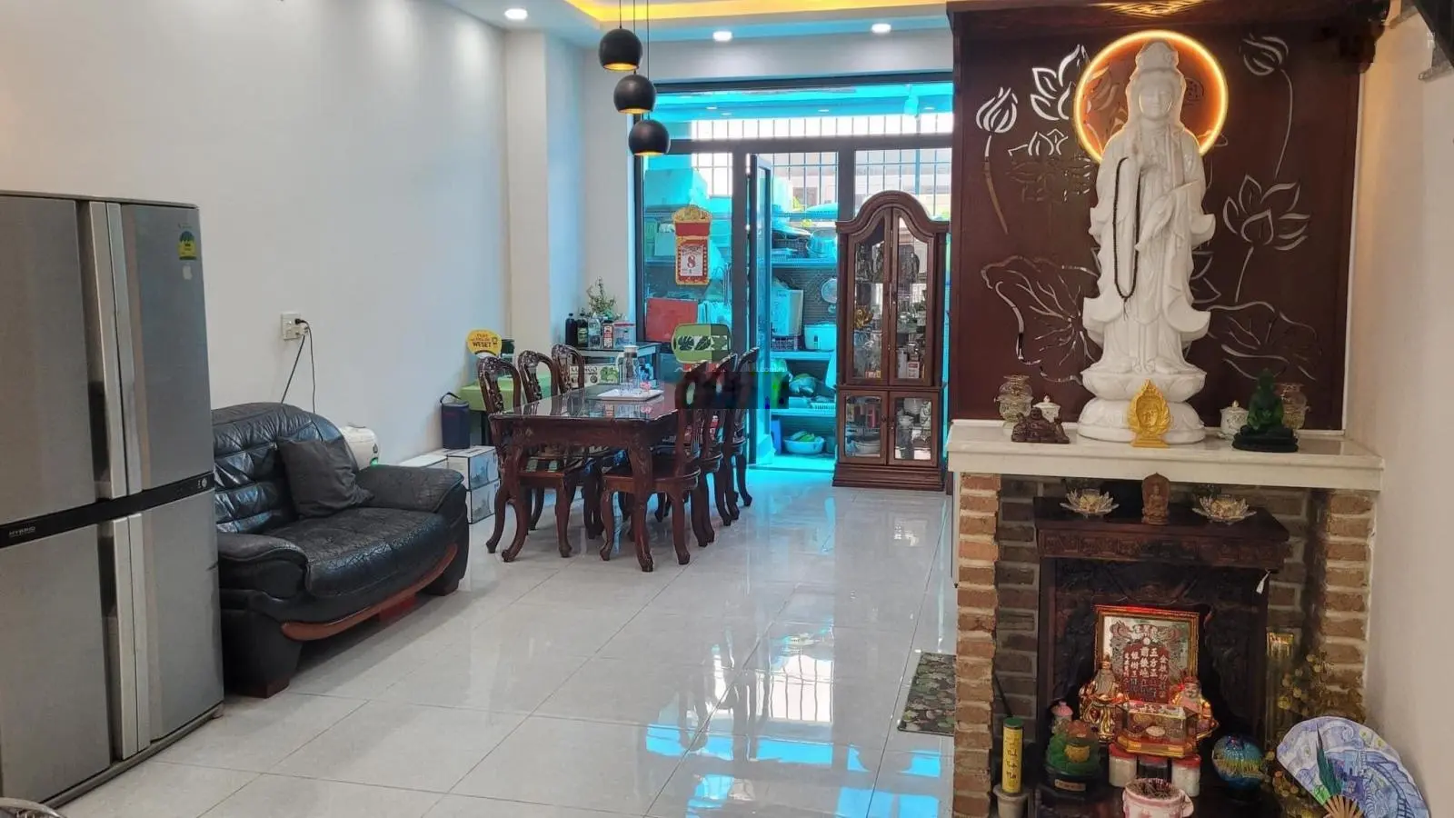 Bán biệt thự dự án LaviLa Nhà Bè giáp sông full nội thất giá 11,7 tỷ