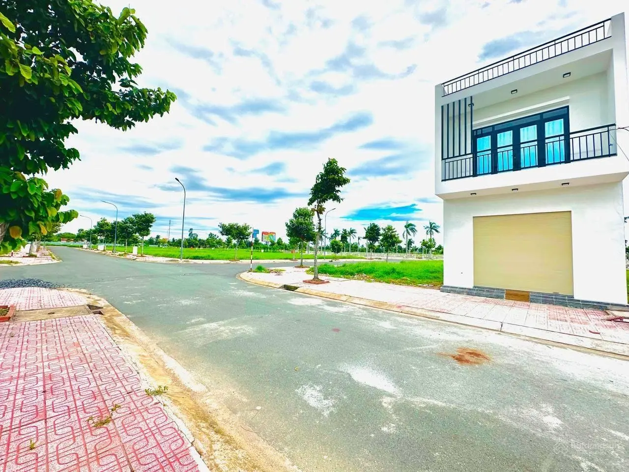 Cần sang nhượng lô đất ngay bệnh viện Đa khoa Thủ Thừa