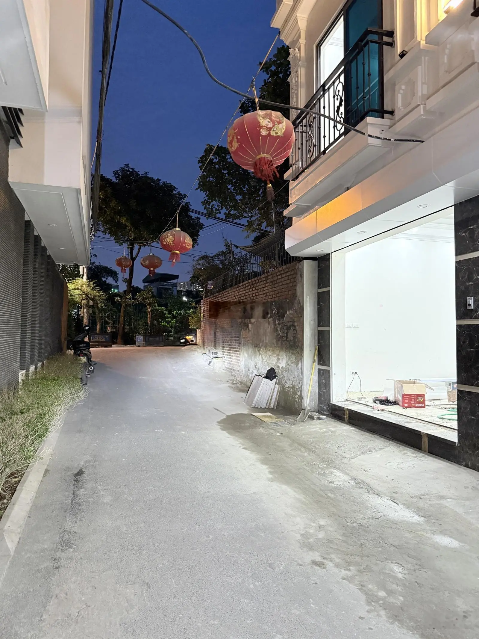 CHỊ ÁNH GỬI EM BÁN CĂN NHÀ 38m2 VẠN PHÚC, ngõ thông oto, 10m ra mặt phố, vị trí 10đ không có nhưng