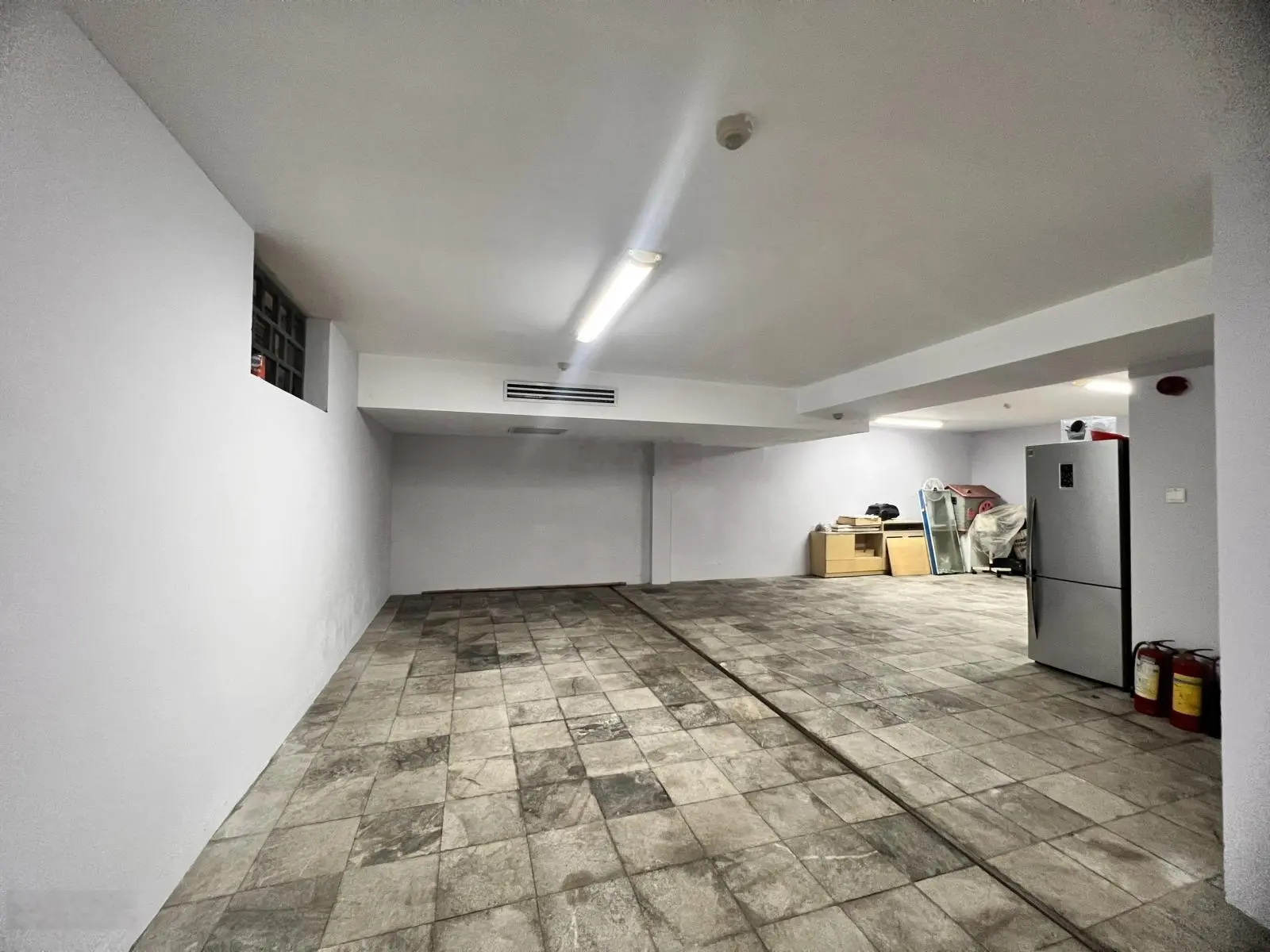 Bán cặp BT góc Linh Đàm 613m2, 4 tầng, 1 hầm, MT 50m. Kinh doanh đa chức năng, hạ chào 180 tỷ ctl.