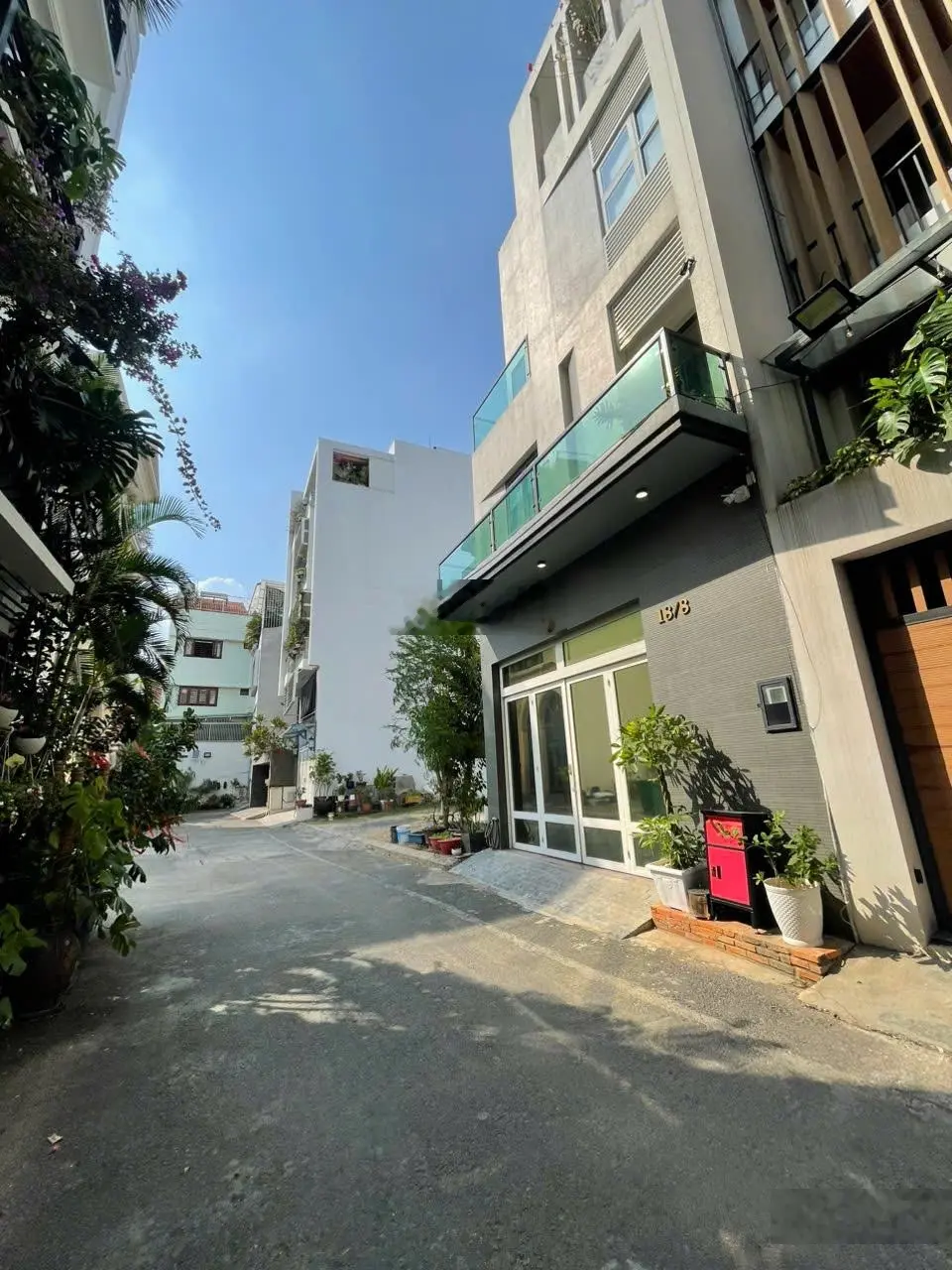 Bán nhà Đẹp khu Compound Phường An Khánh, Quận 2, 5 Tầng 90m2 Giá 26 Tỷ thương lượng