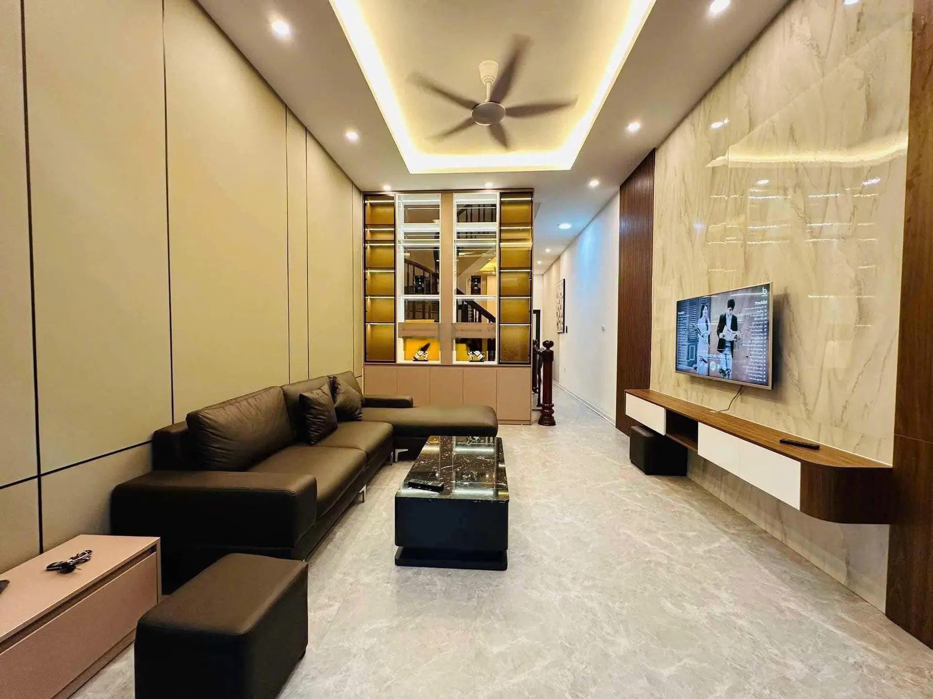 Bán nhà 4 tầng định công, hoàng mai, nhà mới đẹp, 2 mặt thoáng, 63m2 - mt 4m, sổ đỏ, 10,6 tỷ
