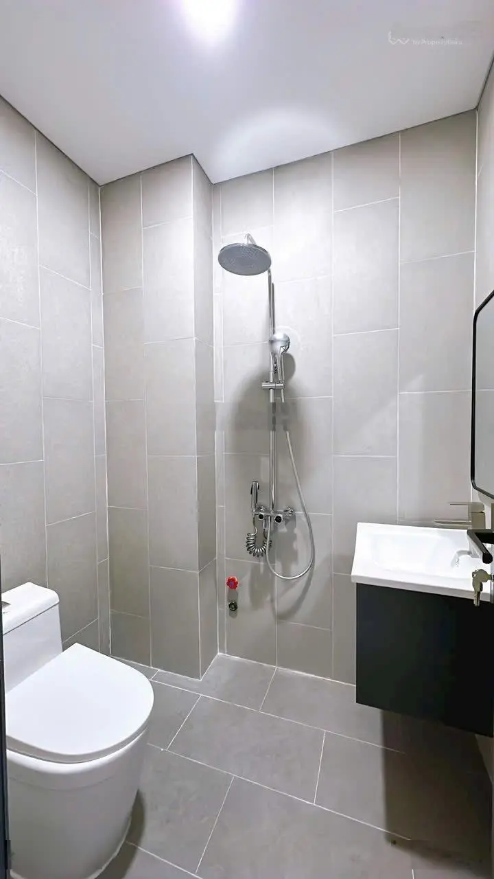 Nhà mới 100% Q4 khu đường số hàng mới: Căn mặt tiền đường Số, 3 tầng xe hơi ngủ trong nhà