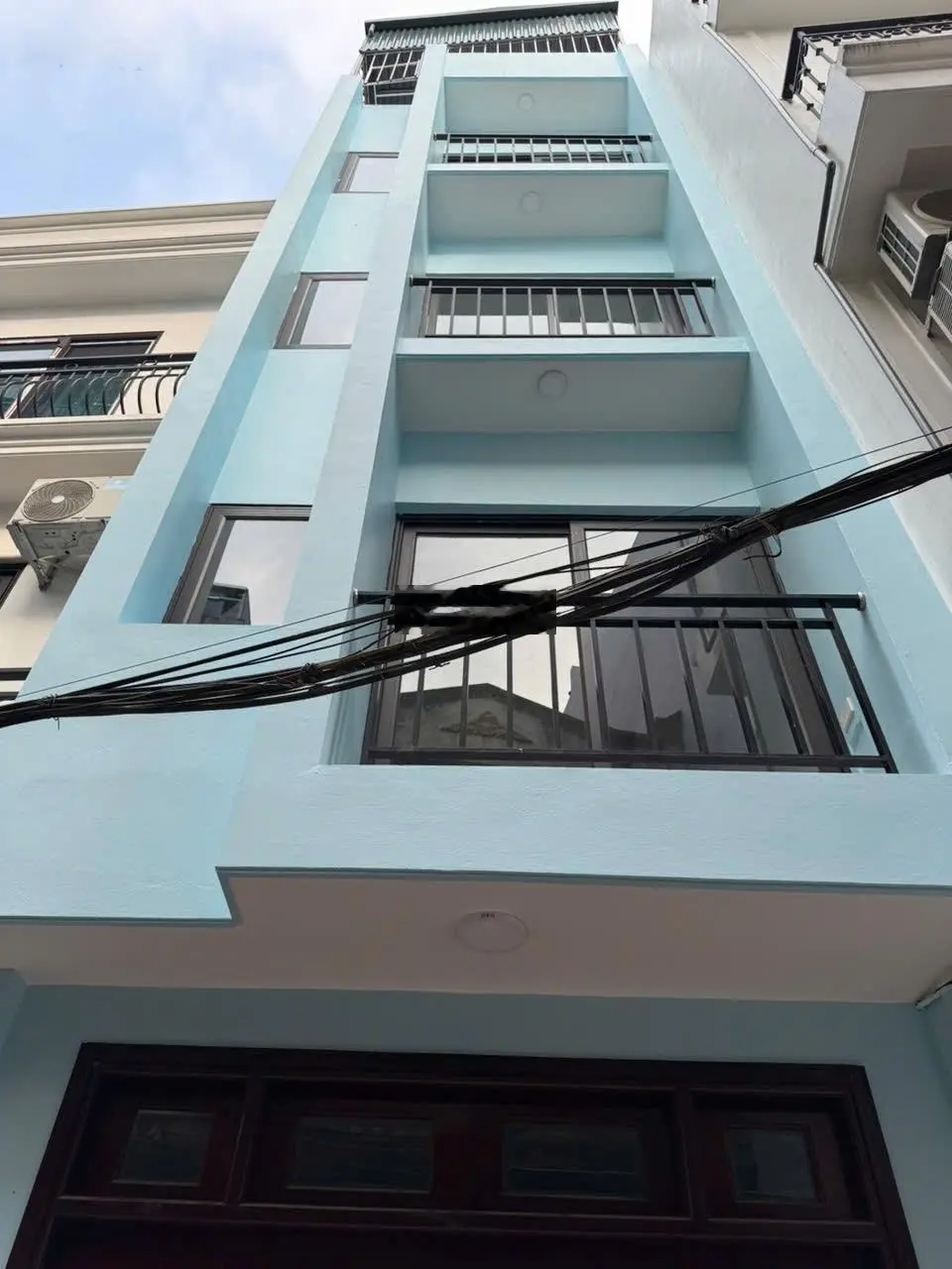 Bán nhà thach bàn long biên dt 32m