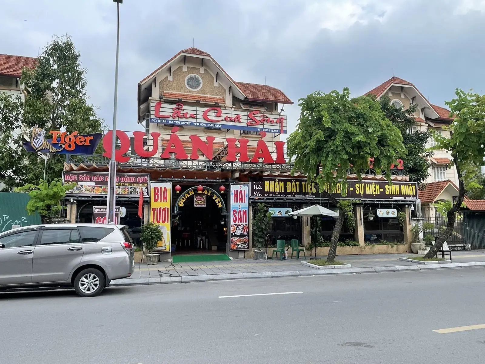 Cần bán biệt thự Nam Trung Yên 403m2 MT 20m giá 115 tỷ