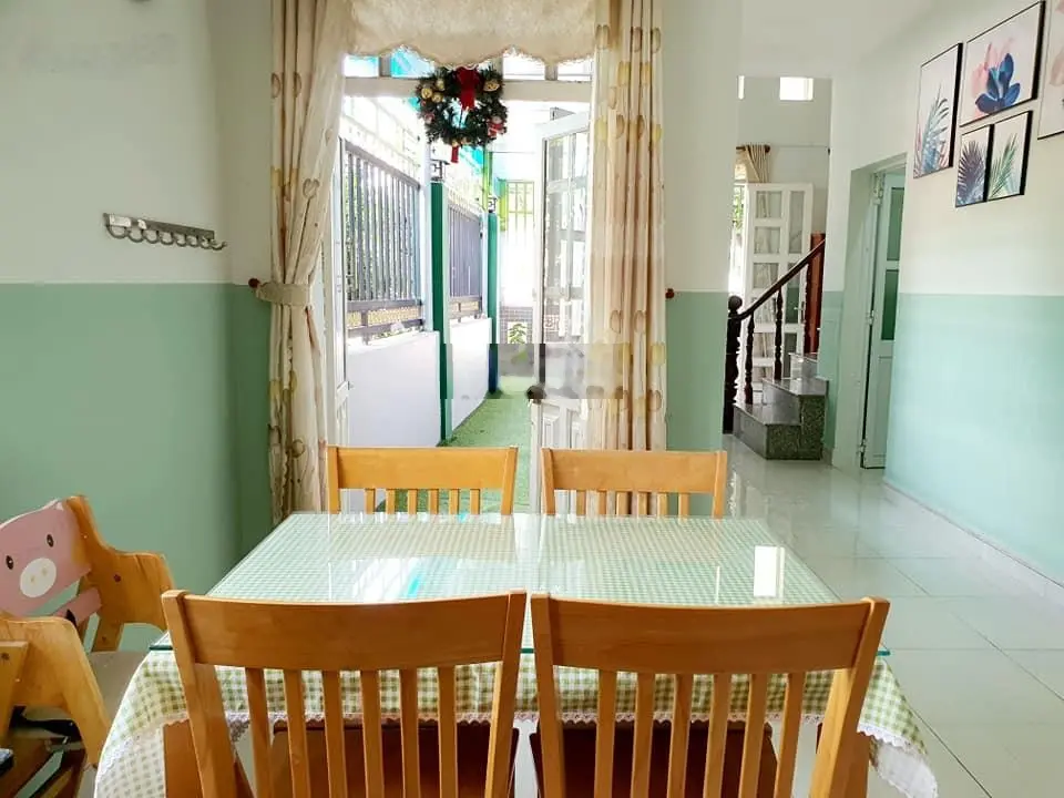 Cần bán nhà đẹp, nở hậu, 2 mặt tiền gần đường Vành Đai 3, đại học Thủ Dầu Một