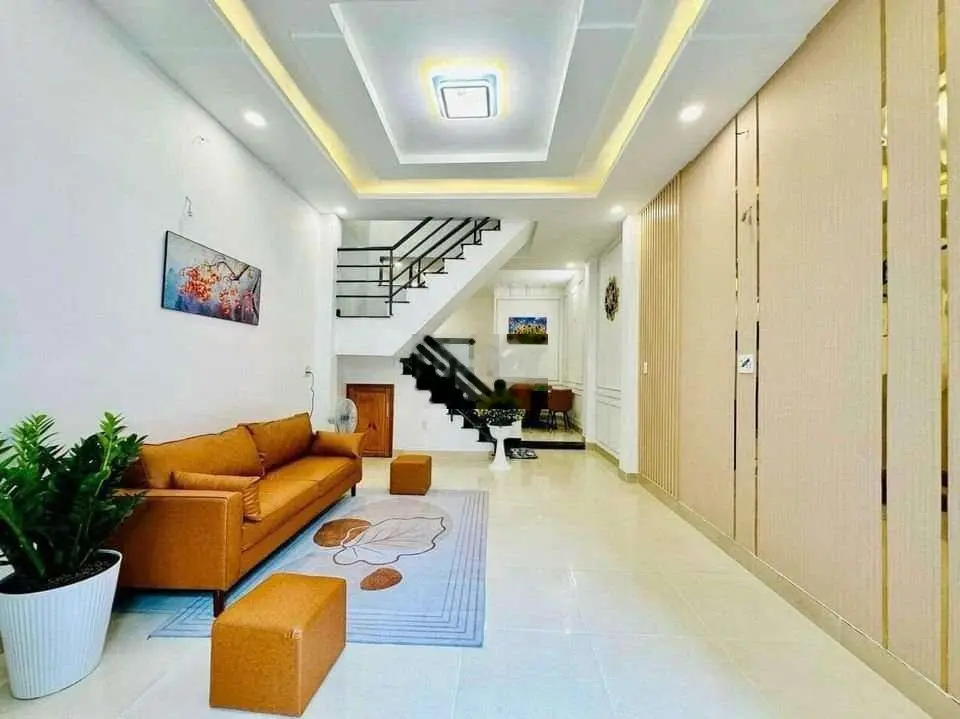 Bán gấp nhà mới xây 100%, sổ riêng sang tên - Lê Trọng Tấn, Bình Tân