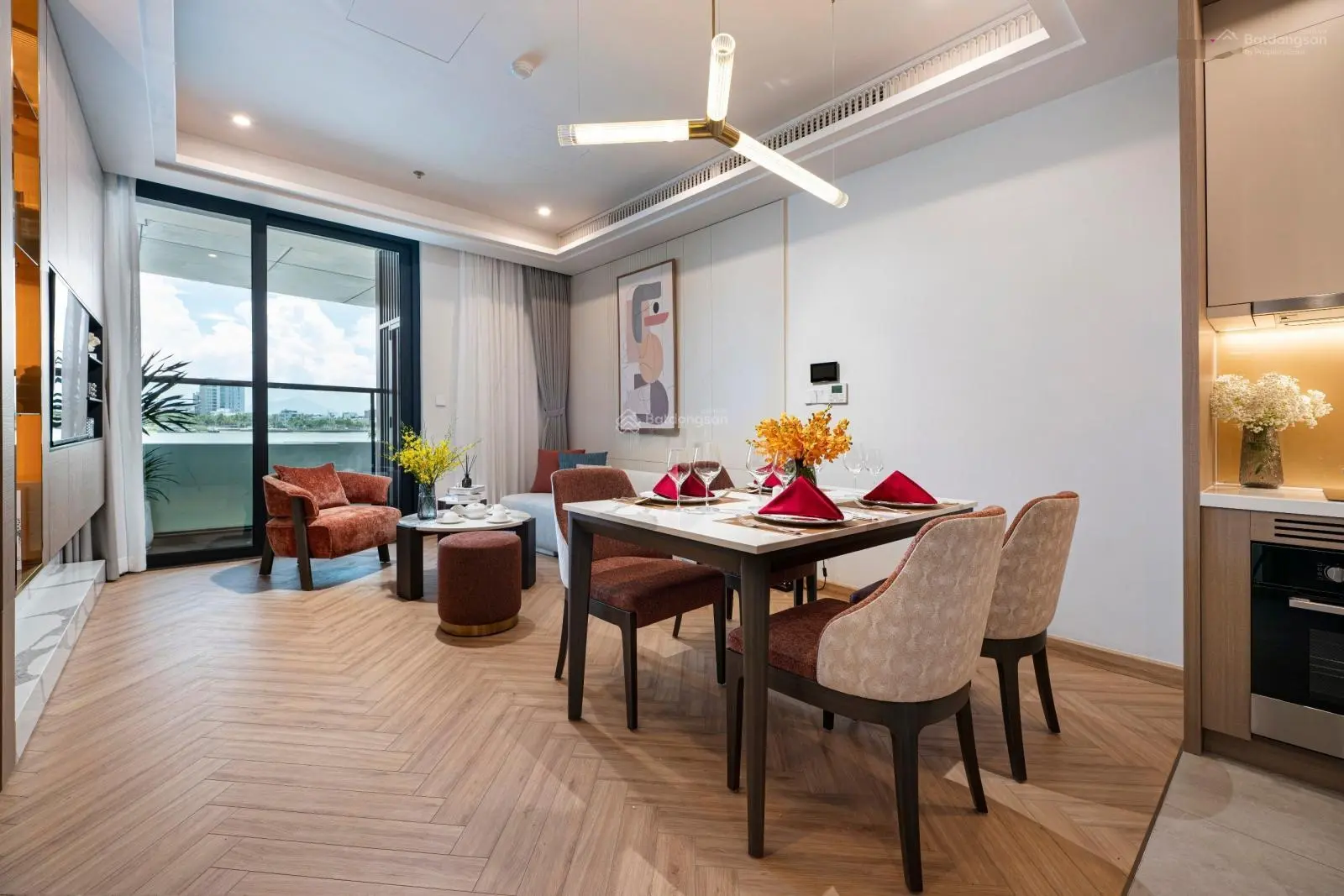 1 xuất ngoại giao độc quyền Sun Symphony Residence giá tốt, chỉ 2.6 tỷ/căn 1PN+, 49m2, tháng 8/2024