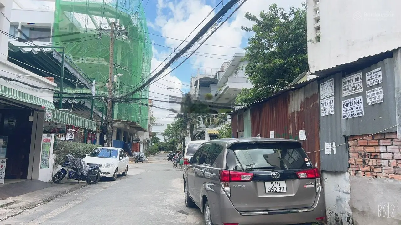Bán nhà 1T 1L, HXT đường D5, CN 128m2, vị trí đẹp, giá chỉ 14,5 tỷ TL LH 0901 291 ***