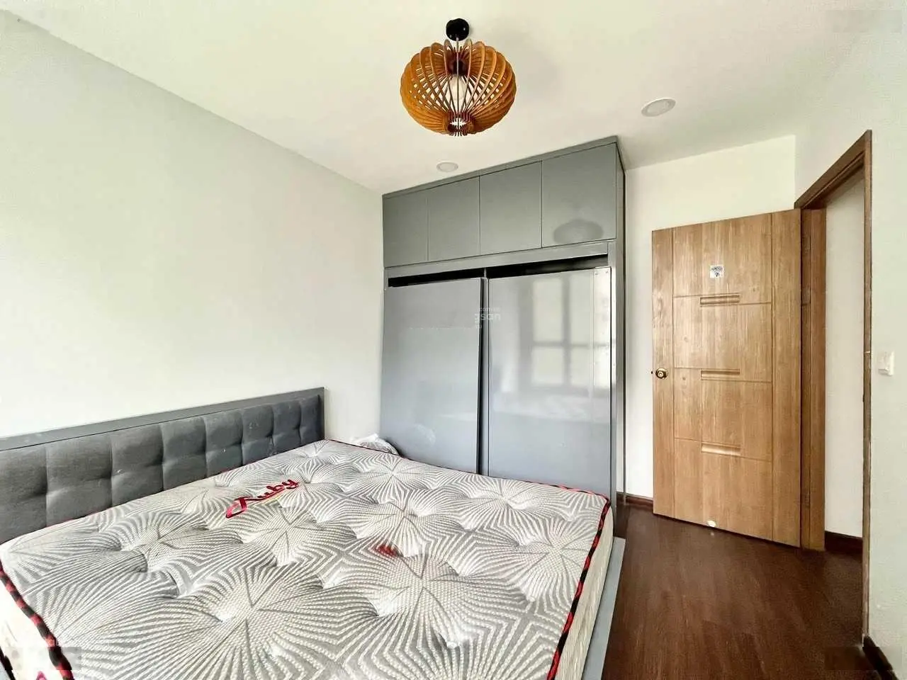 Cần bán gấp CH 1PN Vista Verde 54m2 - View hồ bơi toàn diện - full nội thất - chỉ 4.050tỷ - SH
