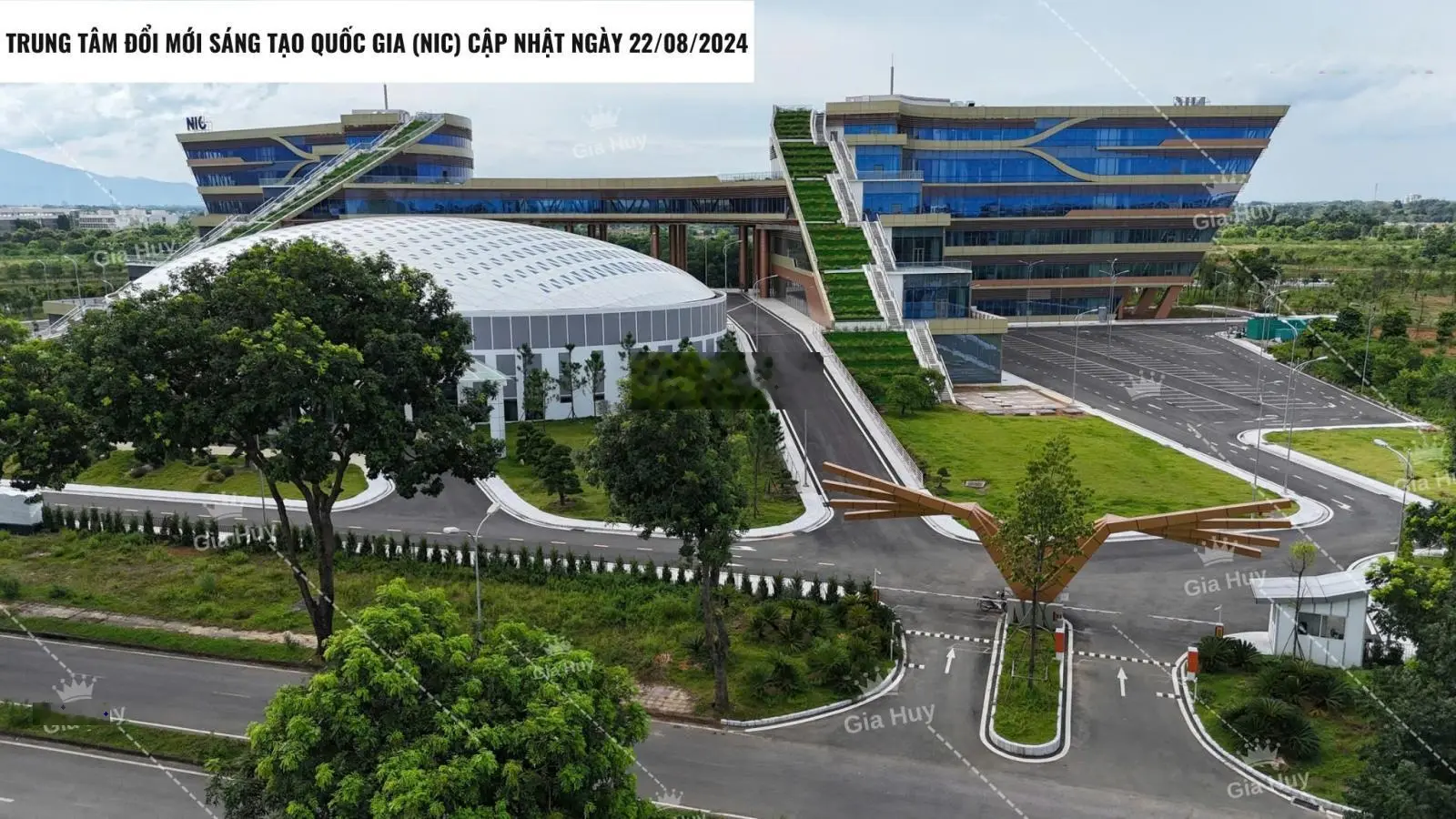 Đất trục chính Tân Xã. Sát ĐH FPT xung quanh sầm uất nhà trọ sinh viên. Tiện đầu tư or kinh doanh