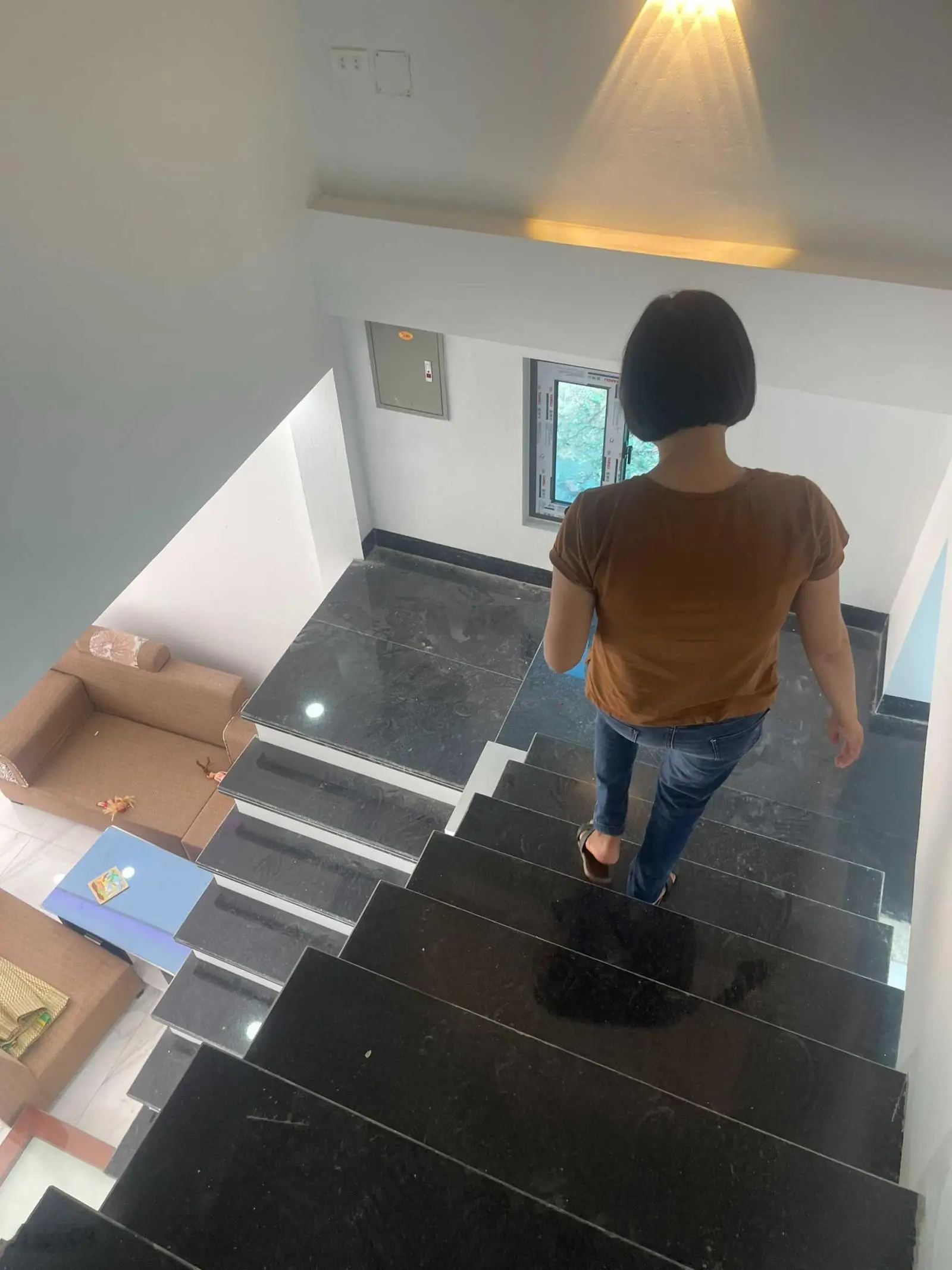 Bán nhà mới xây, Quang Minh, Mê Linh, 65m2, 2 tầng, mt 4,8m, đường 2 ô tô tránh nhau, sđcc, 2,9 tỷ