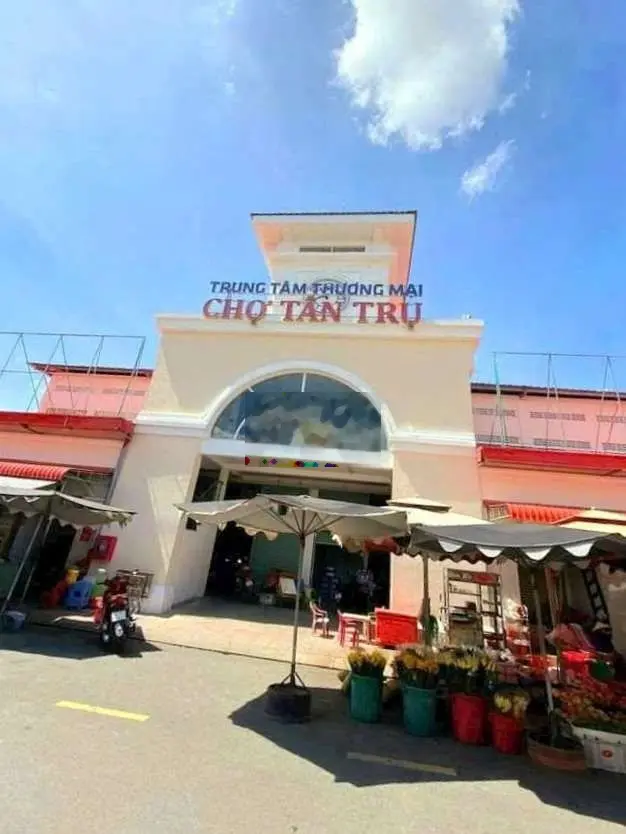 Hàng thơm, 90m2 đất ở thị trấn tân trụ, chỉ 550tr
