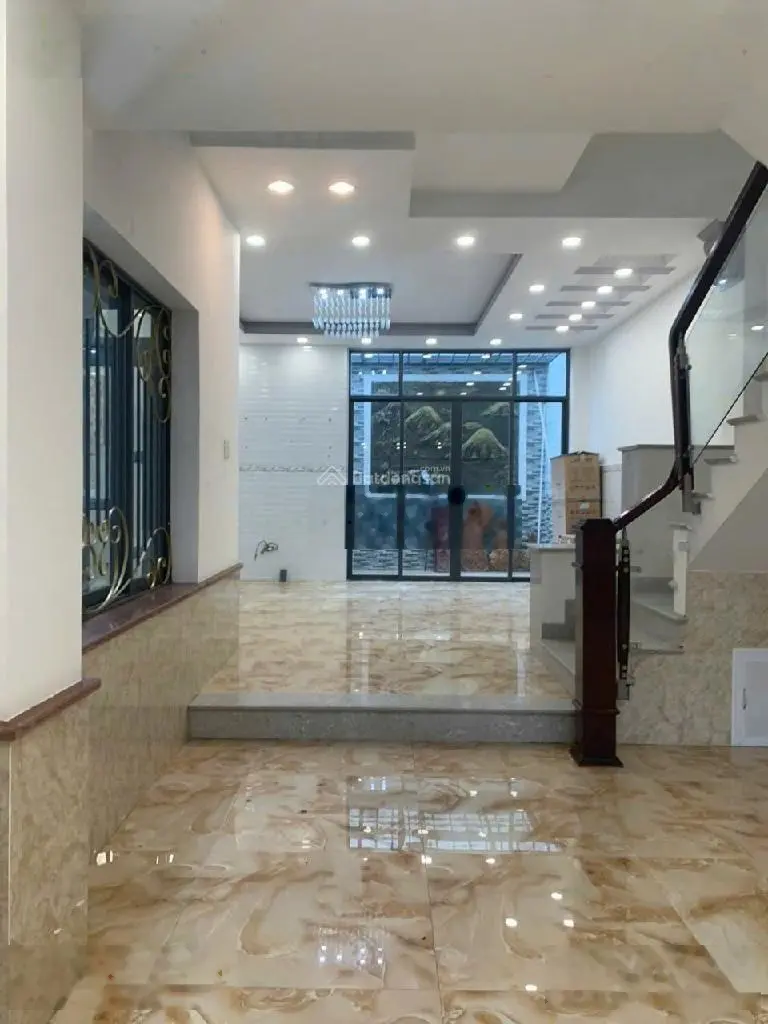 Mặt tiền kinh doanh Huỳnh Thị Đồng, TT Nhà Bè - 105m2 - 5 tầng - nhỉnh 12 tỷ