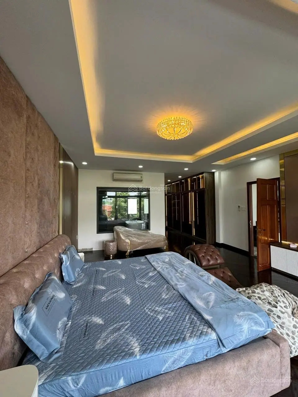 Biệt thư sân vườn nghỉ dưỡng Hóc Môn, hồ bơi, DT 35mx25m, đường 10m, diện tích 875m2, 5PN 6WC