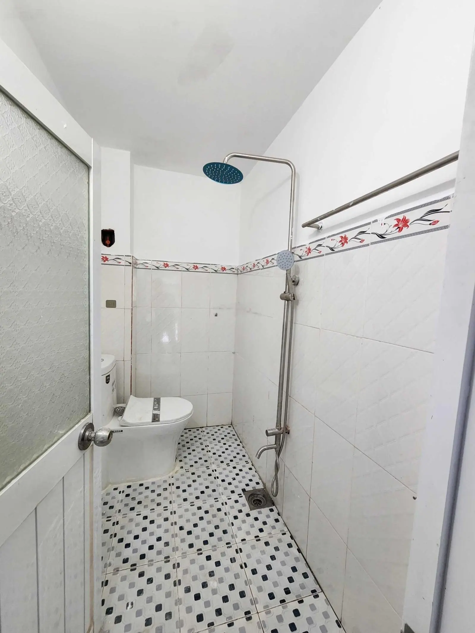 2ty080 rẻ 84m2 (6,45x13,5m) bán nhà gần GX Bà Trà, Ngã Tư Bình Chuẩn, nhà cấp 4 sân rộng 3phòng ngủ