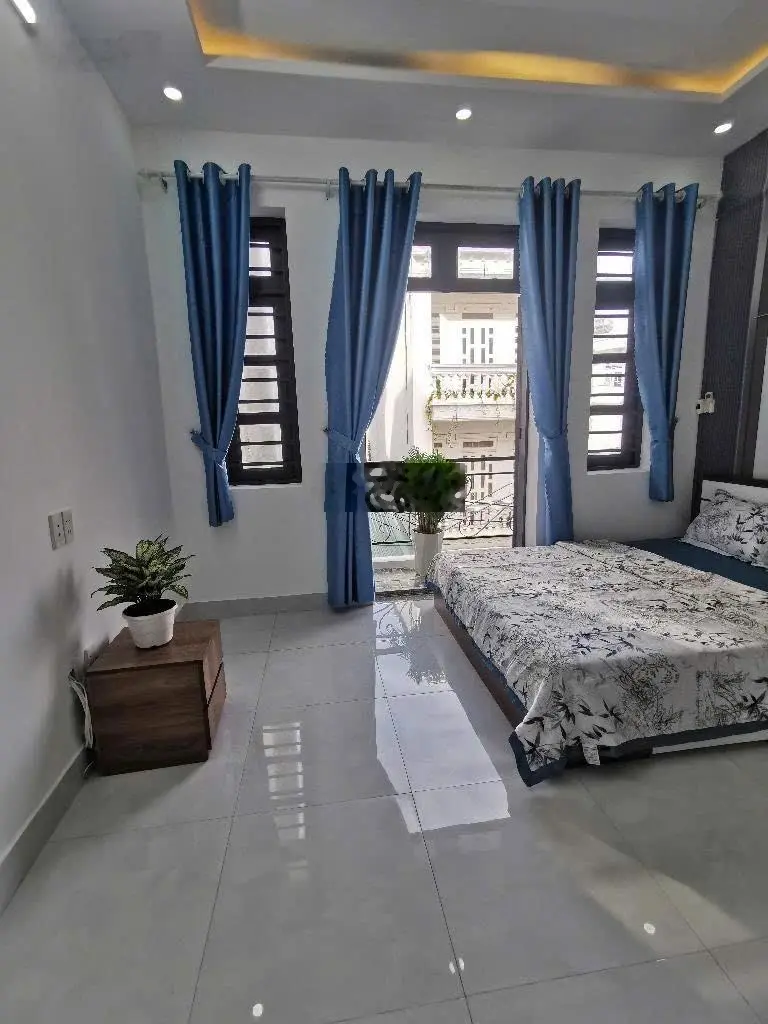 Nhà sát chợ Hiệp Thành 5x10m - 3 tầng - HXH 8m - chỉ 4,69 tỷ còn TL