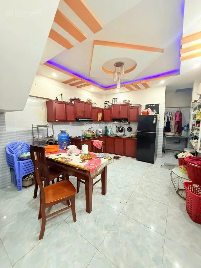 Bán gấp nhà 3 tầng 50m2, giá 5 tỷ tại Bình Trị Đông A, Bình Tân, TP.HCM