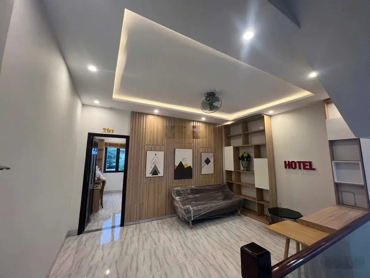 Bán toà căn hộ 5 tầng mặt biển trường sa ngũ hành sơn diện tích: 100m² (ngang 5m)