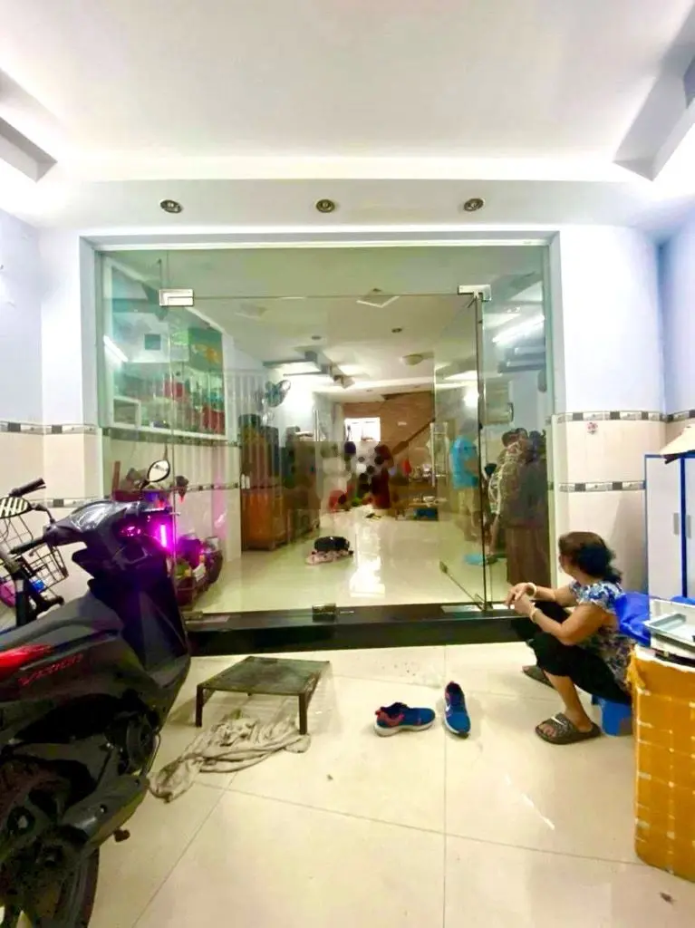 GIẢM 1 TỶ - CĂN GÓC MT HẺM 2 XE HƠI - NHÀ 5 TẦNG ĐÚC BTCT