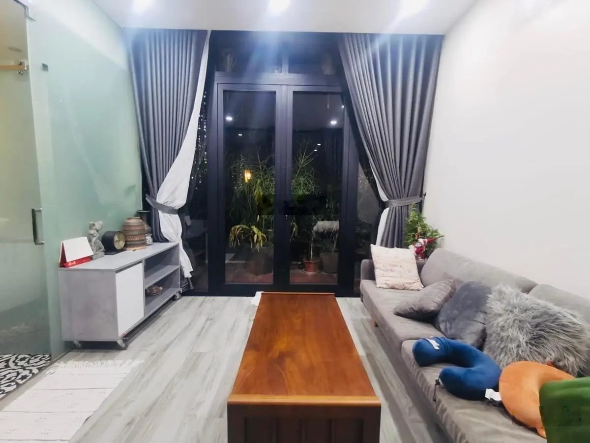 Bán nhà víp Đặng Văn Ngữ, lô góc 3 thoáng 6 tầng thang máy gần hồ ôtô đỗ cửa 50m2/6t/5.1mt 11tỷ tl