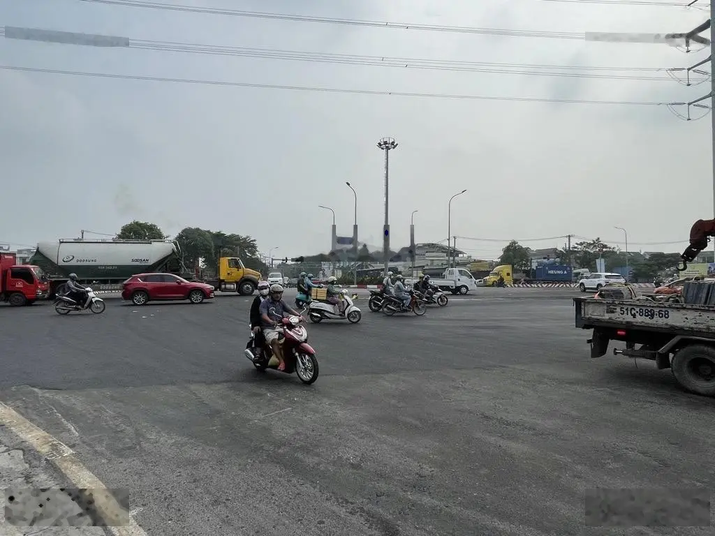 Bán NR 4PN, 5WC, 53m2 tại Gò Cát, Phú Hữu, Q9, HCM, giá 4,95 tỷ, đẹp, sát vách Global city