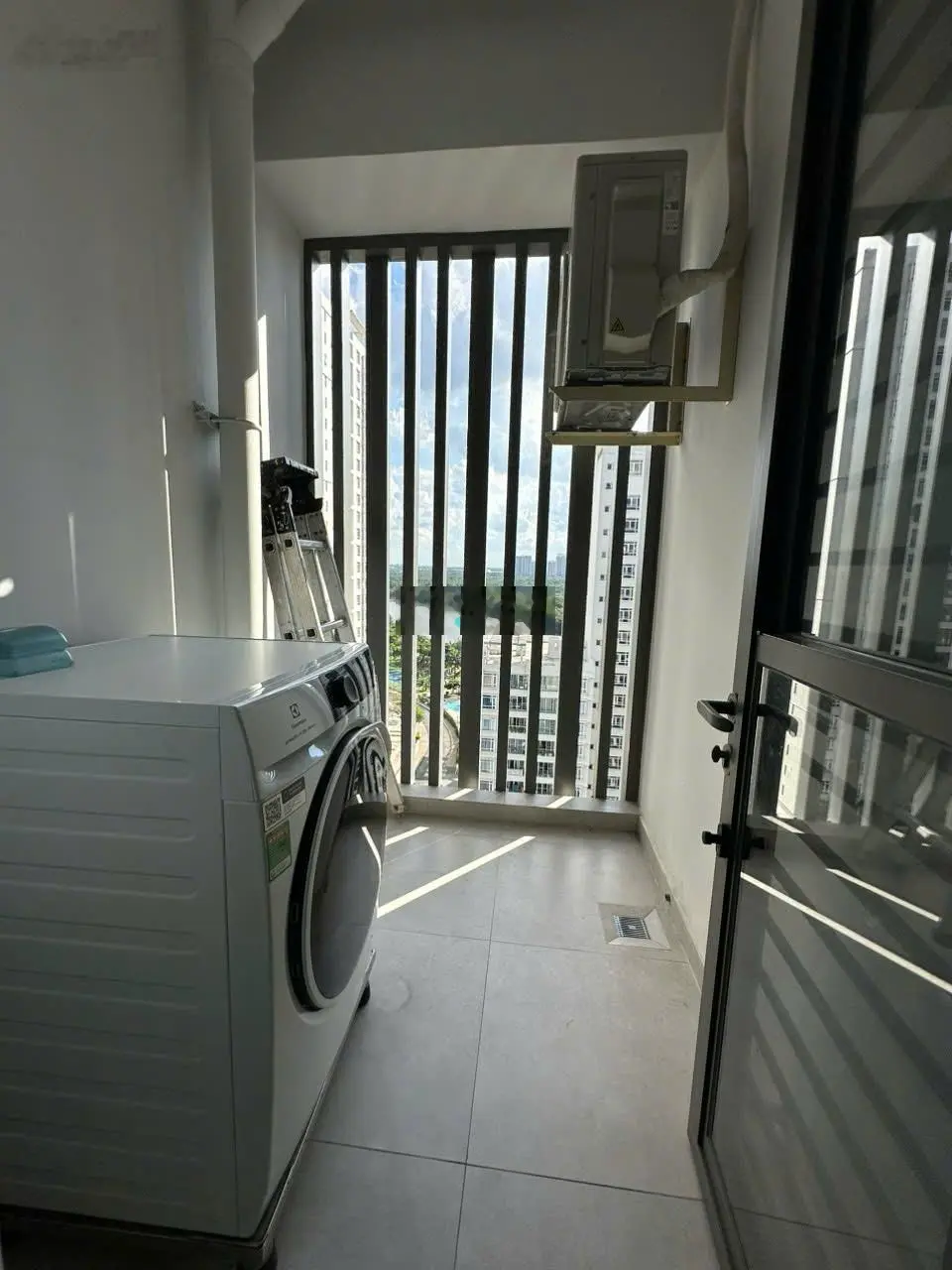 Bán CH The Ascentia - 2PN diện tích lớn 84m2 - Full NT - Giá 6,7 tỷ.LH 0393 885 *** - Trúc