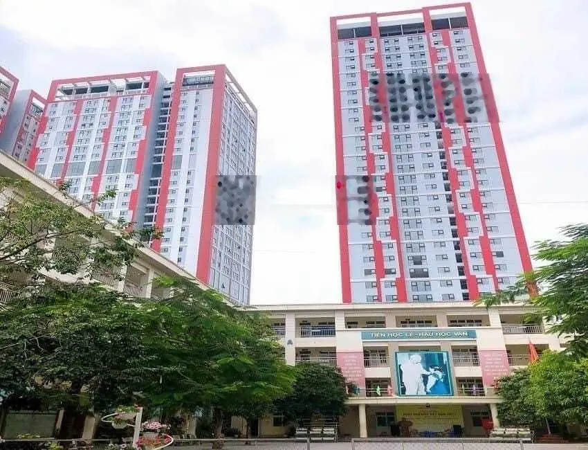 Ký trực tiếp chủ đầu tư, căn hộ 3 ngủ 138m2, 3 ngủ 2VS, ban công thoáng mát. LH 0912 169 ***, có HTLS