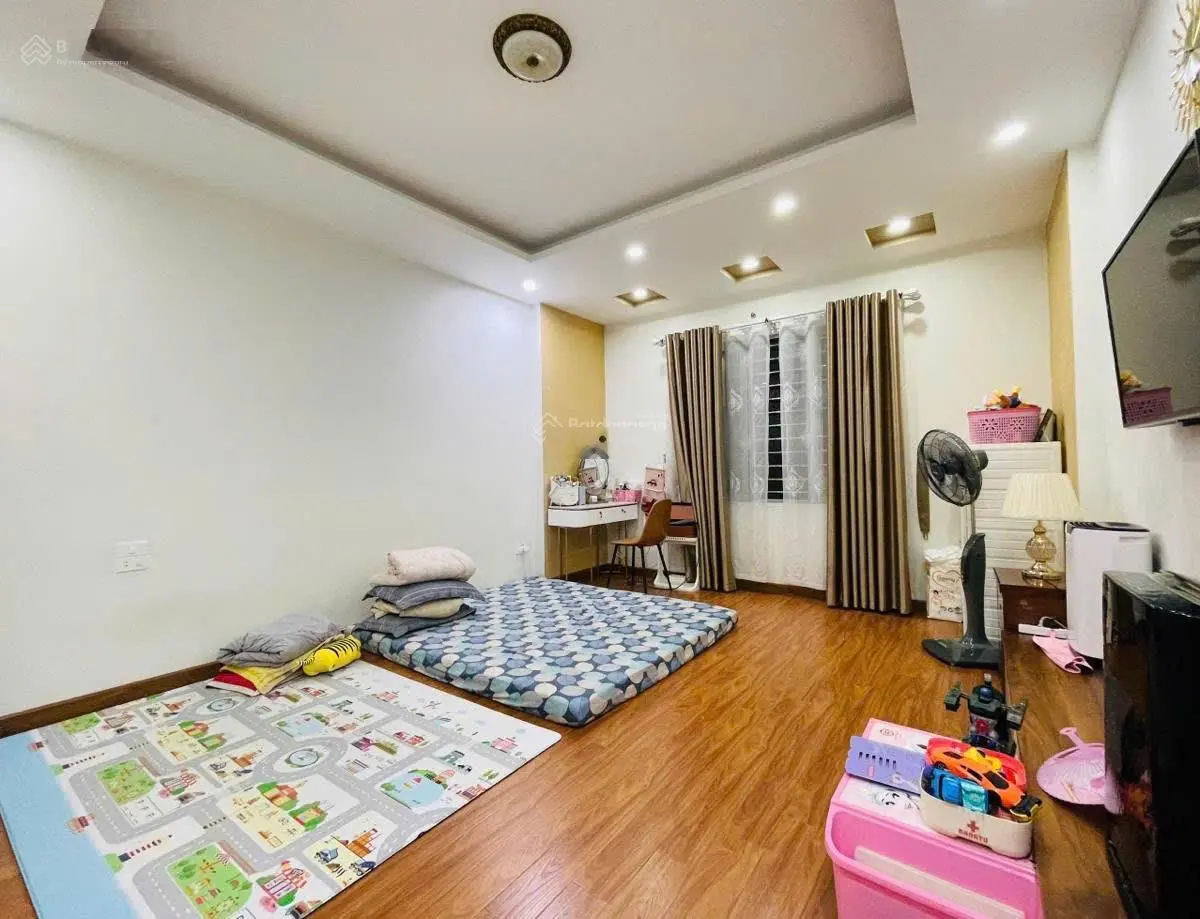 Bán nhà ngõ 61 phan kế bính - 2 thoáng trước sau - ngõ nông rộng - khu dân trí cao văn minh.