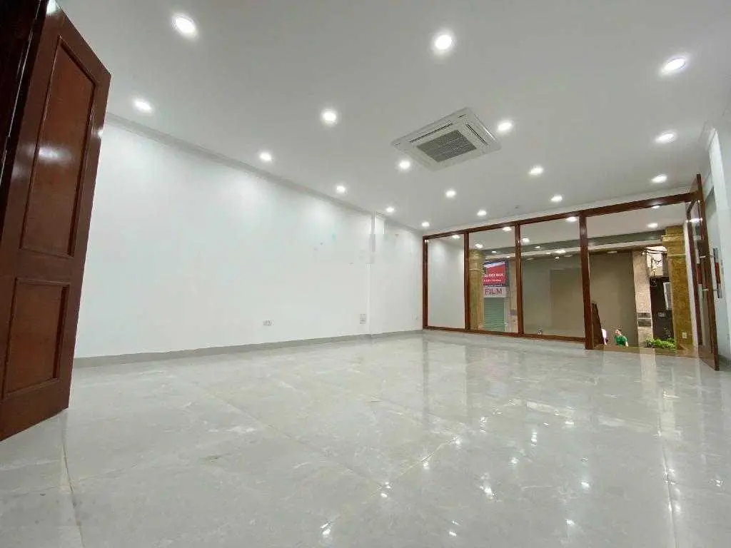 Cầu Giấy, Trung Hòa, Trung Kính 70m2, 8 tầng, thang máy, gara. Giá 33.5 tỷ Yên Hòa Cầu Giấy