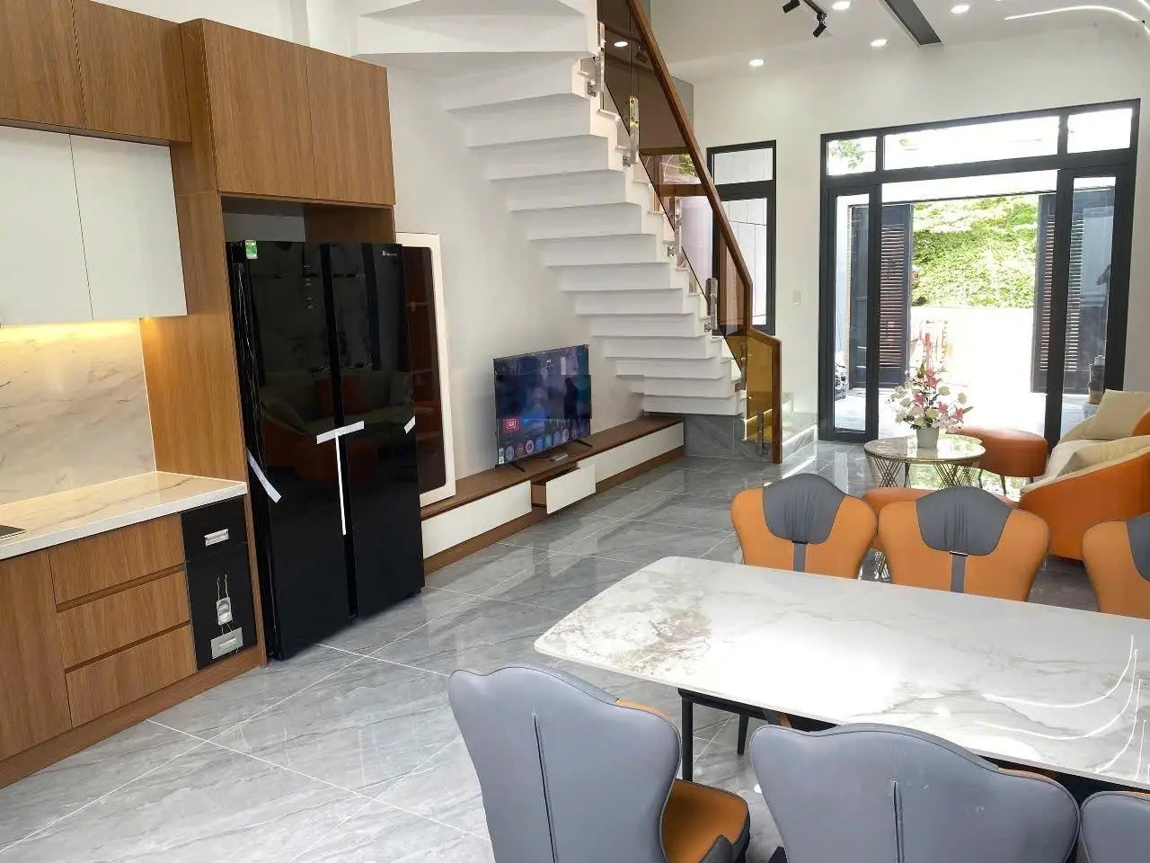 Nhà 4 Tầng Siêu Đẹp _ Đường Linh Đông _ 66M2 _ Xe Hơi Ngủ Trong Nhà _ Nội Thất Cao Cấp _ Chỉ 7,2 Tỷ