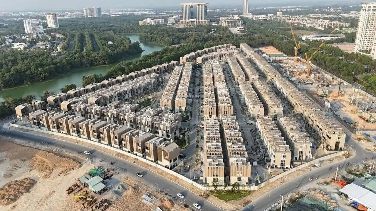 Bán nhà phố Sycamore Bình Dương, 9,182 tỷ, 90m2, view đẹp