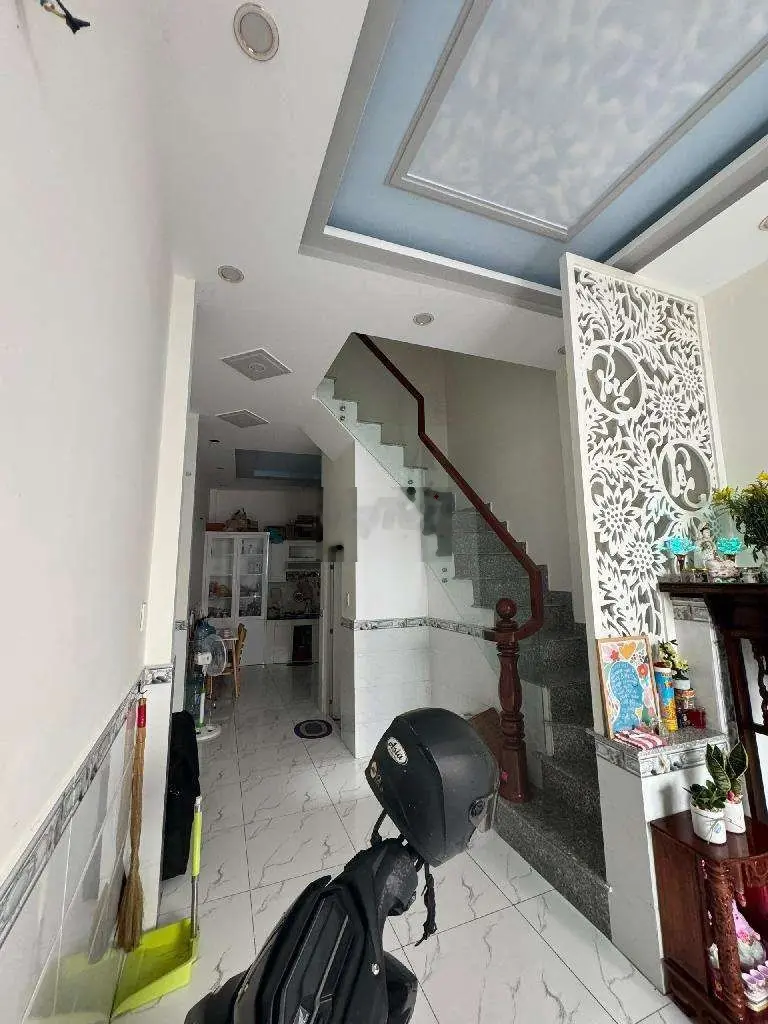 Nhà Đẹp 3 Lầu Khánh Hội P4 Q4 Không Quy Hoạch