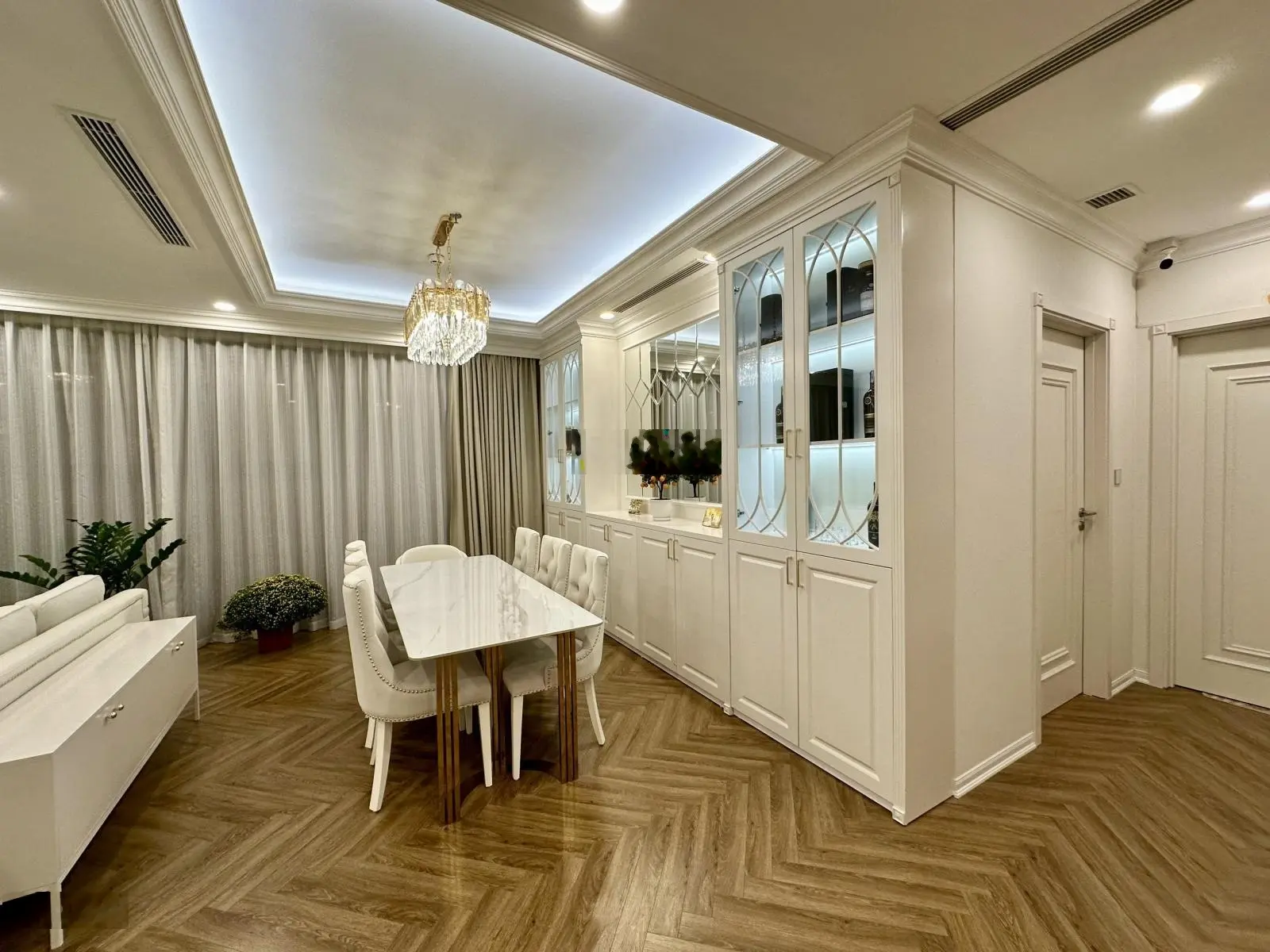 Bán căn hộ chung cư 3 pn 96m2 tại Vinhomes Gardenia - siêu hời