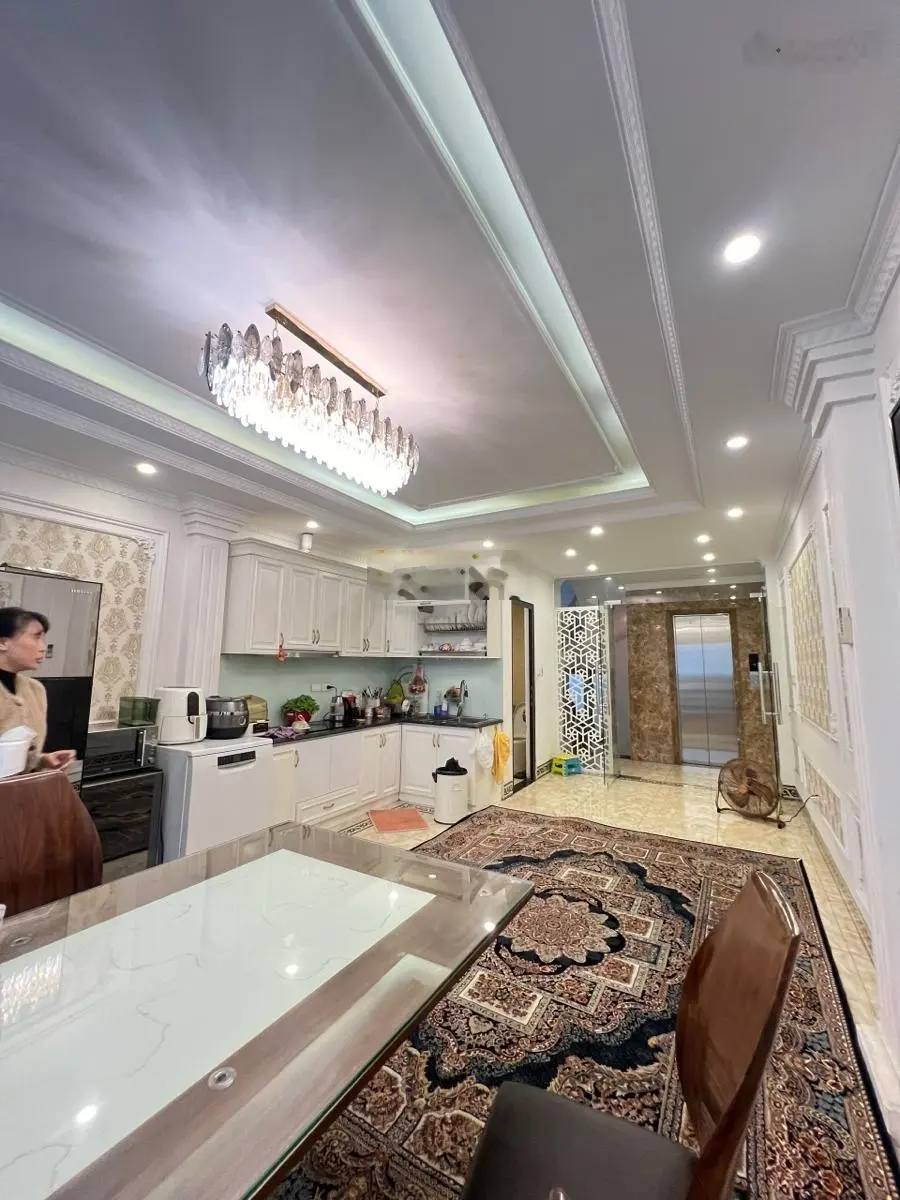 Bán nhà Thái Hà, 52m2 6 tầng, mặt tiền 4,3m giá 20,5 tỷ, nhà ngõ 178, ngõ ô tô, thang máy!