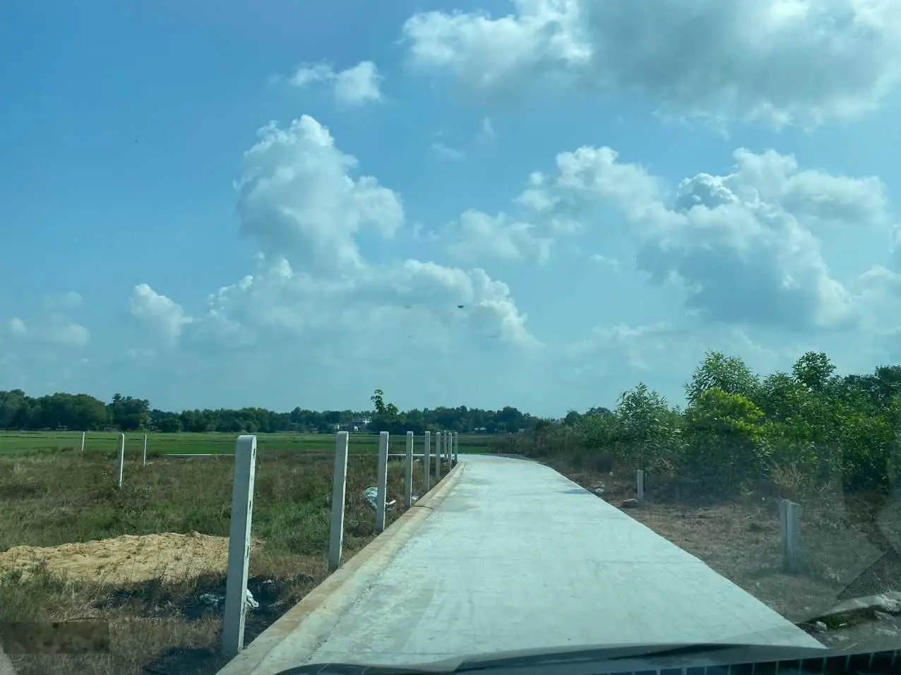 Đường bê tông - sát QL22B - Khu dân cư - 5x45m full thổ cư. Giá 400tr