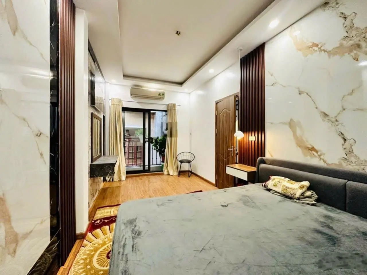 Siêu phẩm cực hiếm phố Bạch Mai - cách một nhà ra phố - nhà mới siêu đẹp full nội thất ở ngay