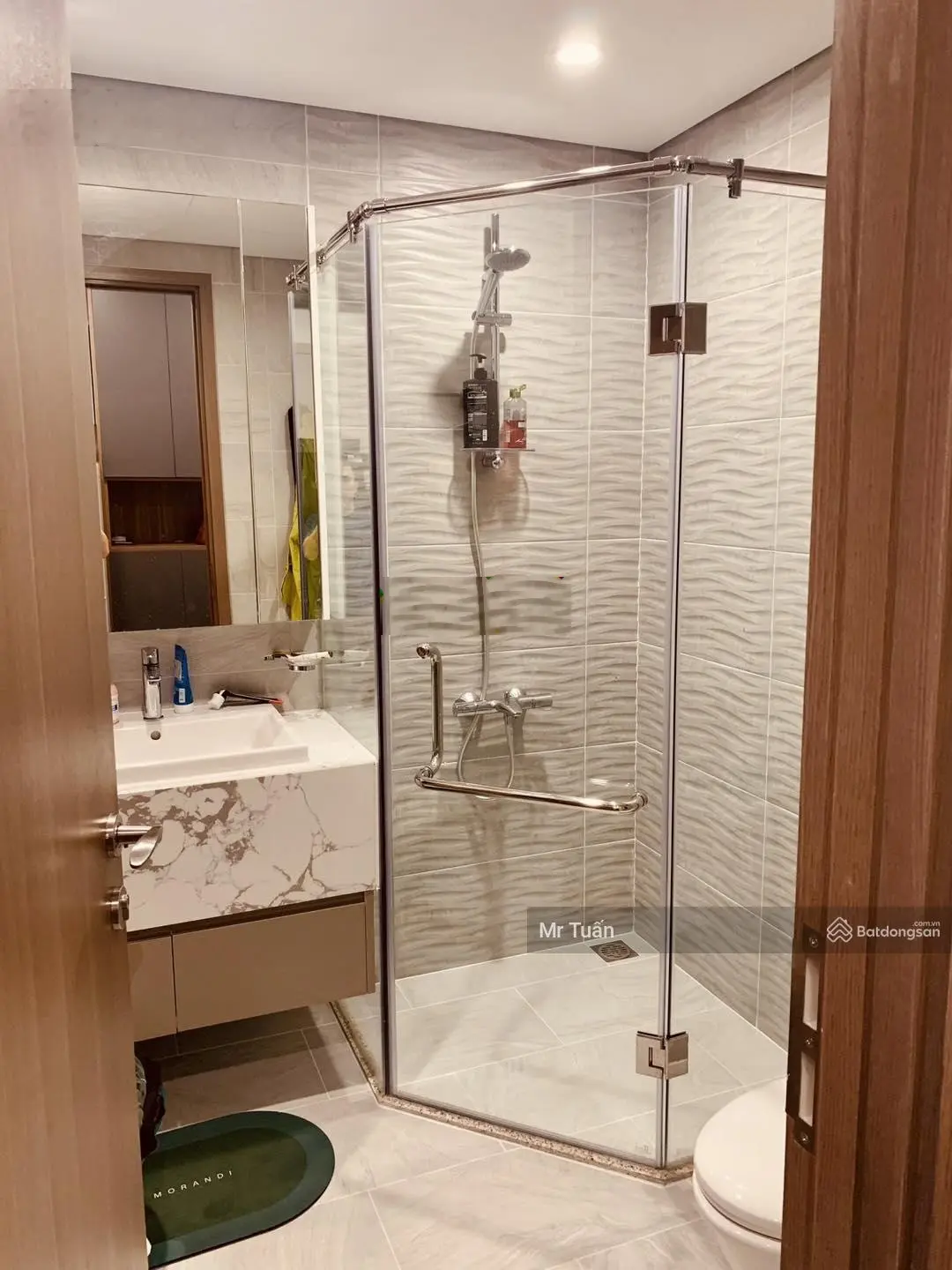 Bán gấp căn hộ Studio 25m2 TonKin1 full đồ nội thất đẹp. Giá 1.97 tỷ. LH Tuấn 0392 969 ***