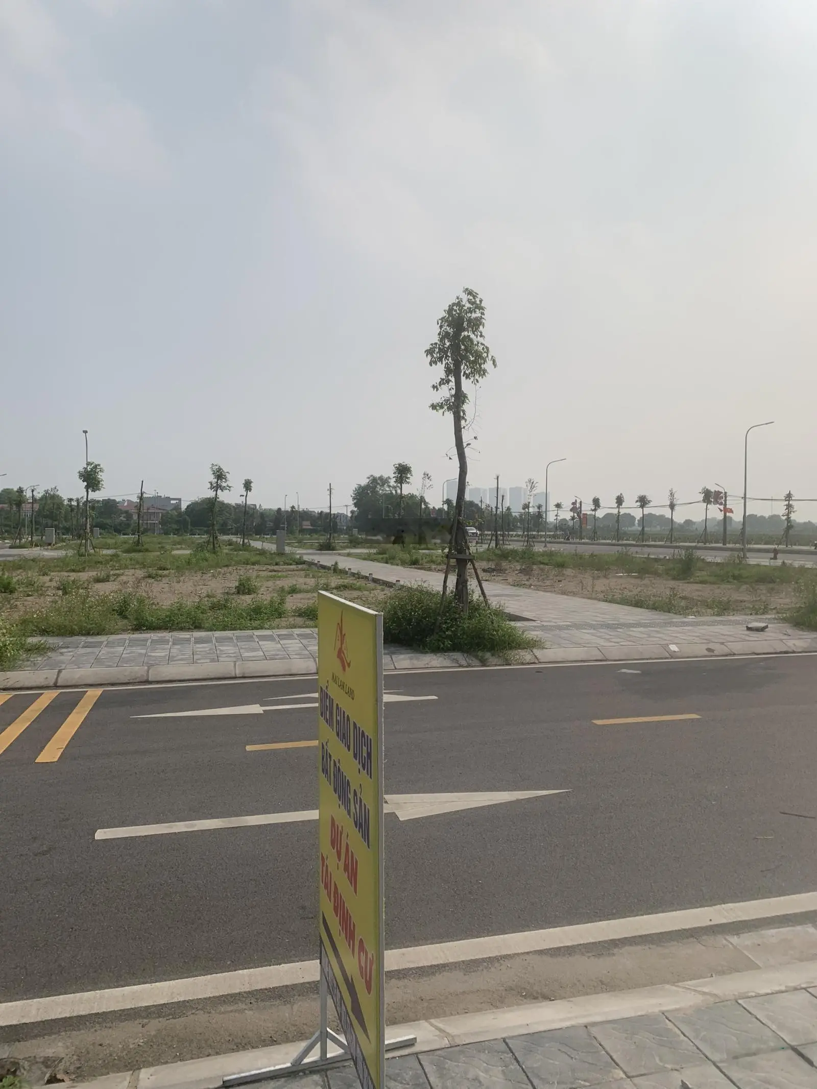 Cần bán 56m2 đất tái định cư Bộ Công An Mai Lâm, Đông Anh, Hà Nội view vườn hoa LH 0974 374 ***