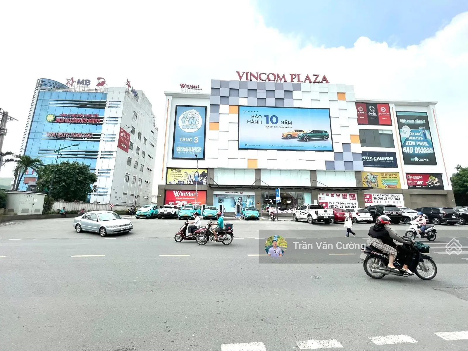 Giảm gần 2 tỷ, nhà mặt tiền 5 tầng, ngang khủng 6,54m, ra Vincom Lê Văn Việt Quận 9 5p, còn 13tỷ7