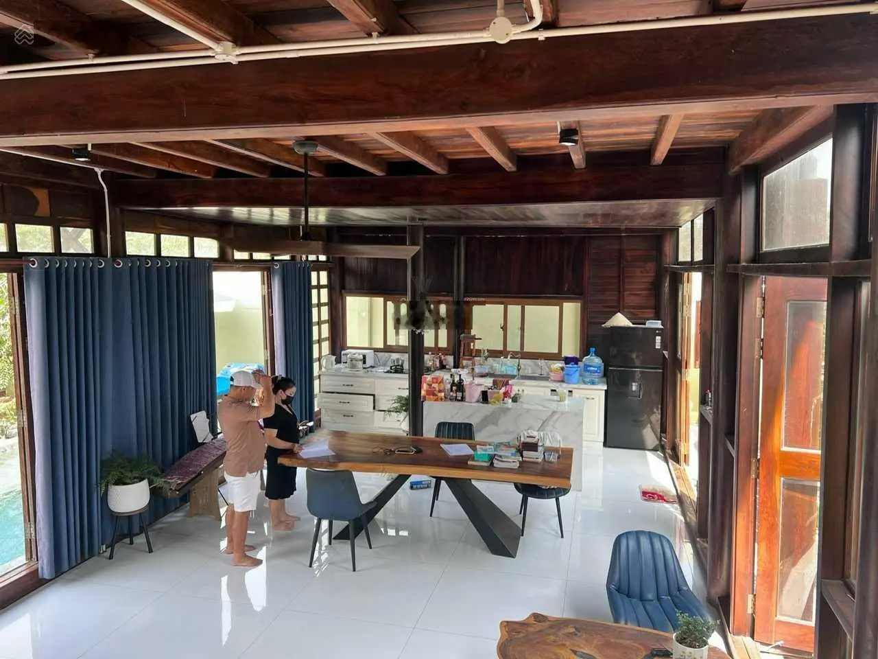 Bán BT vườn, DT 18x35m khuôn viên 560m2, có 100m2 ODT, view sông lớn, hồ bơi, vườn cây, giá 9 tỷ TL