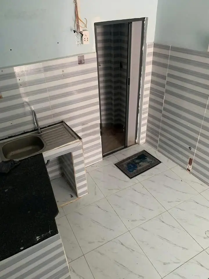 Siêu phẩm nhà hẻm 1/ đoàn nguyễn tuấn bình chánh 1 trệt 1 lầu 3pn 2wc 1ty6 thương lượng shr